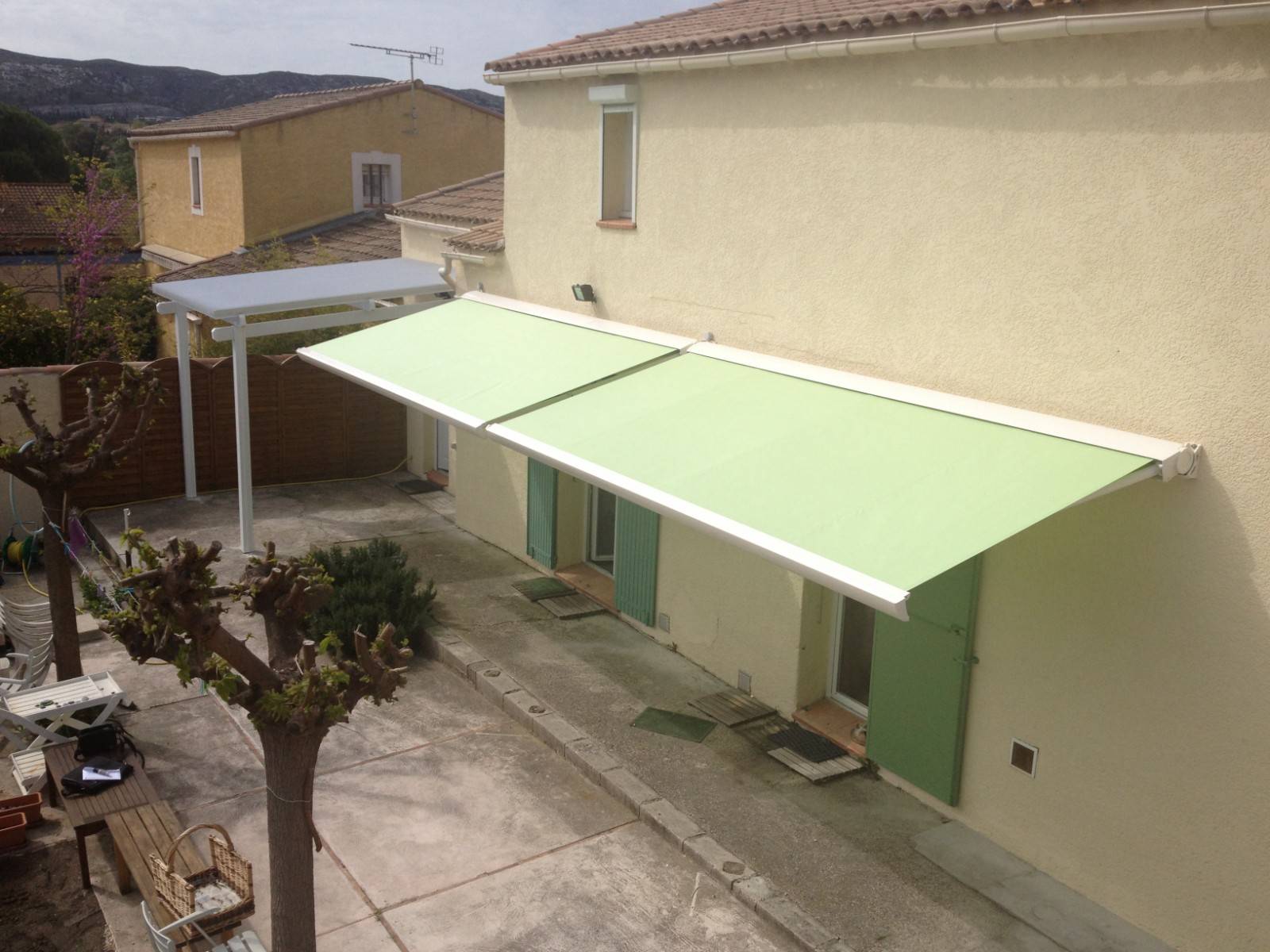 Fabrication sur mesure de carport en aluminium pour un style moderne Aix-en-Provence 13100